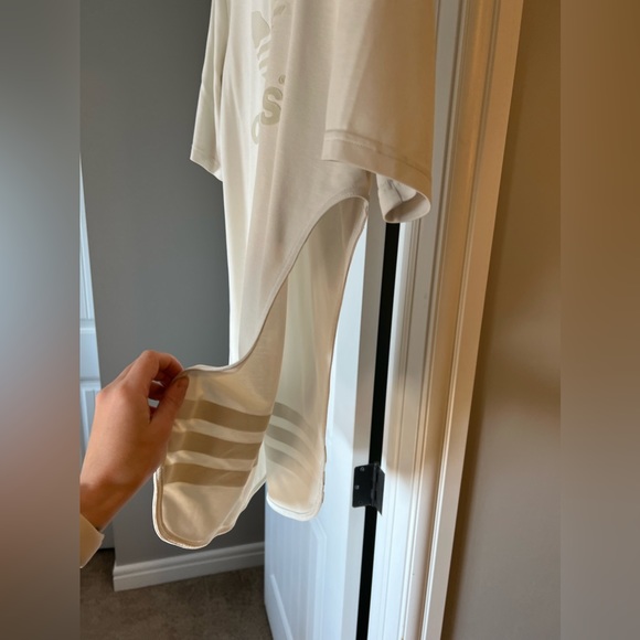 Adidas Women’s Top - Picture 2 of 5